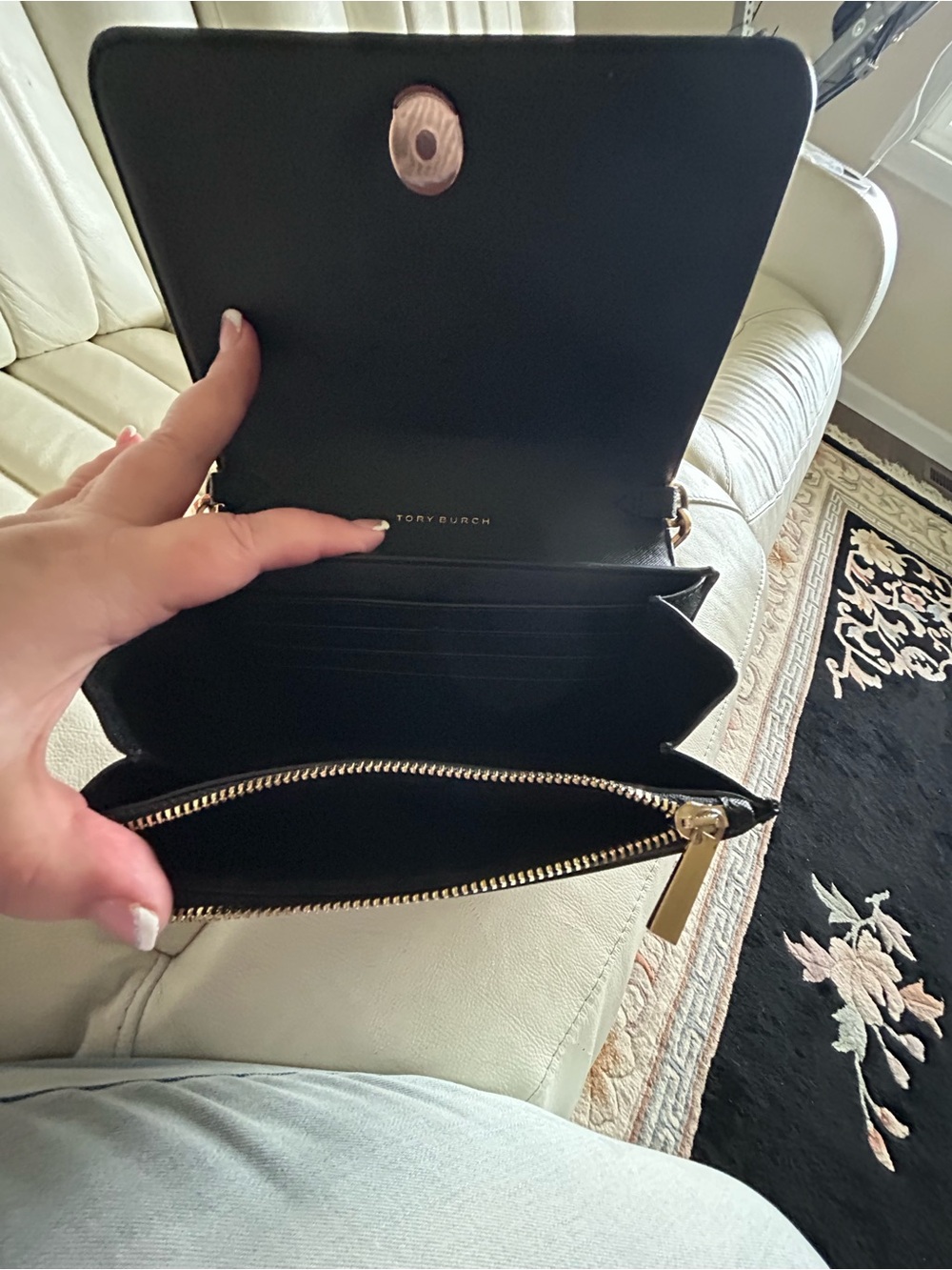 ✨ STUNNING TORY BURCH EMERSON CHAIN WALLET ✨ - Picture 8 of 9